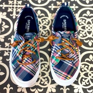 Sperry woman shoes